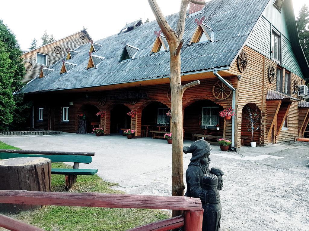 Hostal Kryzbarkas Deguciai  Exterior foto